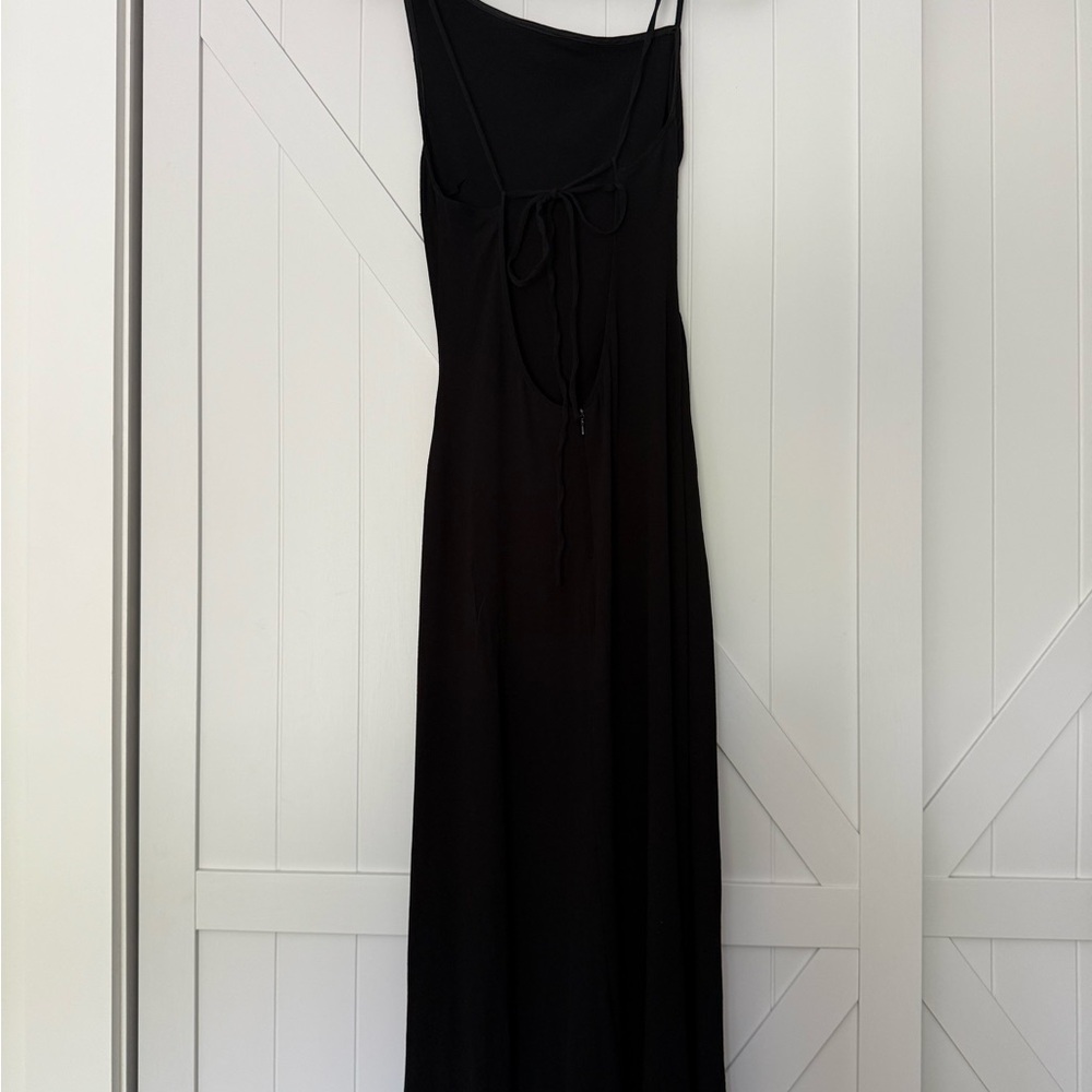 Reformation Elegant Black One Shoulder Dress - Picture 5 of 5